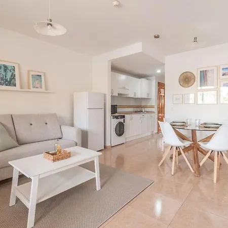 Oasis Sun & Soul, Pool And Wifi By Rentalfue Apartamento *