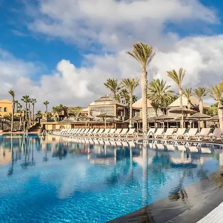 Oasis Sun & Soul, Pool And Wifi By Rentalfue